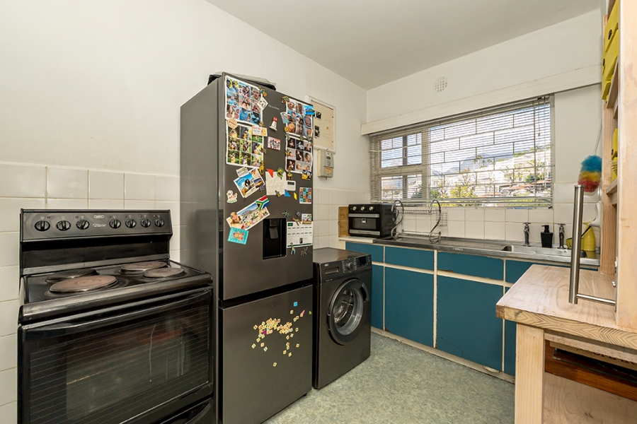 To Let 3 Bedroom Property for Rent in Green Point Western Cape